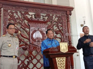 Mendagri Tito Minta Anies Koordinasi Daerah Tetangga untuk Tangani Corona