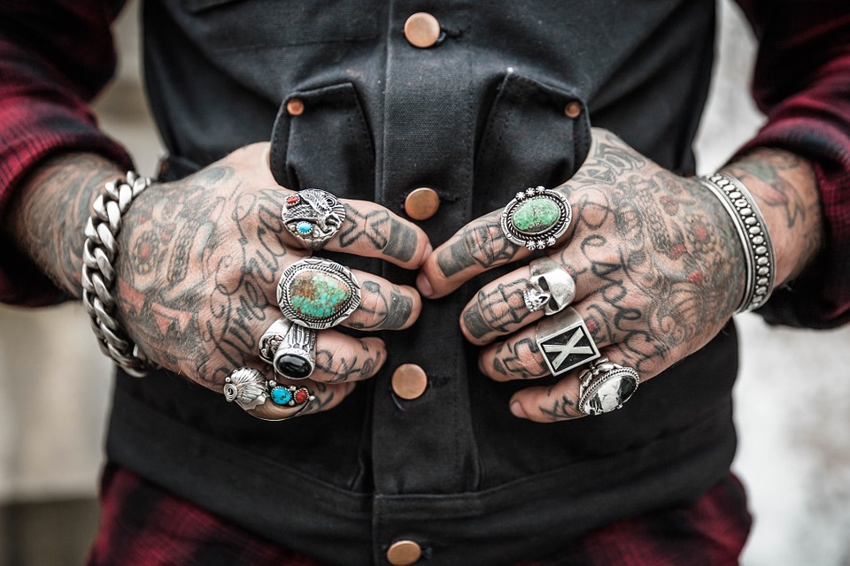 5 Stereotip 'Nakal' Tentang Tato yang Kini Sudah Tidak Relevan