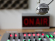 Pergeseran Peran Radio dari 'Hits Maker' Menjadi 'Hits Player', Apa Alasannya?