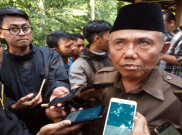  Prabowo Juga Berziarah ke Makam Orang Tua Ibu Tien Soeharto di Karanganyar