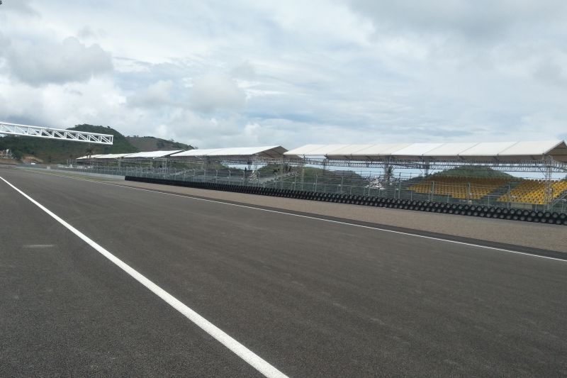 Gelombang Penonton dan Pembalap World Superbike Mulai Datang ke Lombok