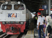Jalur Tertutup Longsor, Perjalanan Kereta Api Bogor -Sukabumi Dibatalkan Hari ini