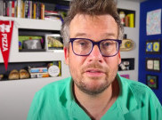 John Green Kritik Perpustakaan Umum karena Hapus Novelnya dari Kategori Dewasa Muda