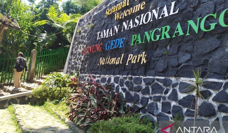 Pelanggar Aturan di Gunung Gede-Pangrango Terancam Masuk ke Daftar Hitam Pendakian Nasional