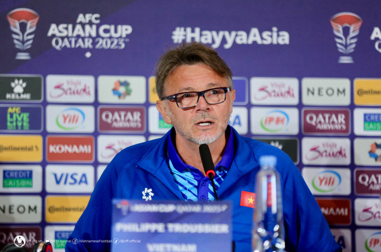 Kualifikasi Piala Dunia dan Piala AFF Menentukan Nasib Troussier di Timnas Vietnam