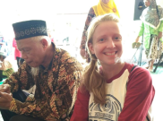 Unik, Turis Asing Ikut Ngantri Kasih Ucapan Selamat Ke Gubernur DIY