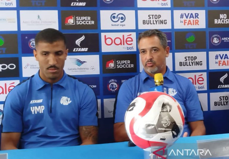 Tonton Ulang Video Kekalahan dari Persib, Arema FC Berharap Temukan Solusi Lini Pertahanan