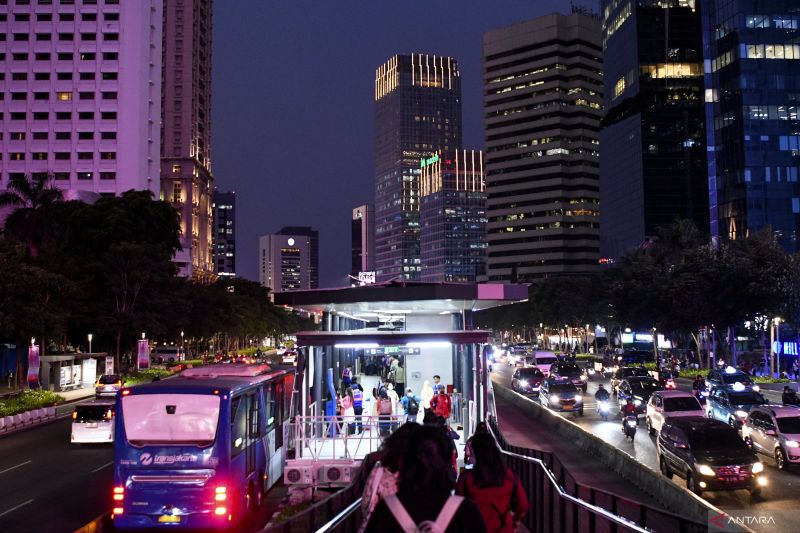 Tarif TransJakarta Direncanakan Bedakan Warga Subsidi dan Nonsubsidi