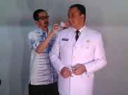 Asal-Usul dan Sejarah Pakaian Dinas Upacara Gubernur DKI Jakarta