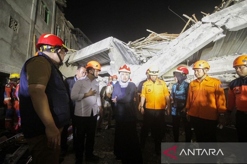 77 Santri Luka-Luka, 38 Orang Masih Dicari di Reruntuhan Bangunan Pondok Pesantren Al Khoziny