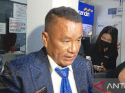 Hotman Paris Ungkap Alasan Jadi Pengacara Irjen Teddy Minahasa