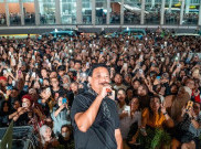 Kahitna Sukses Bikin Lautan Manusia di Anjungan Sarinah