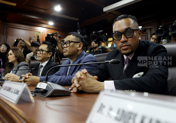 Dinyatakan Langgar Etik dan Dijatuhi Sanksi Nonaktif 6 Bulan, Ahmad Sahroni Hormati Putusan MKD DPR