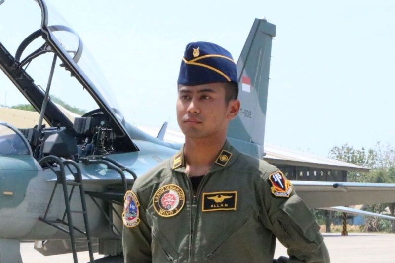 TNI AU Berduka, Pilot T-50i Golden Eagle Lettu Allan Safitra Tinggalkan Istri dan 1 Balita