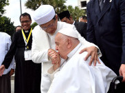 Momen Harmoni Paus Fransiskus dalam Interreligious Meeting di Masjid Istiqlal