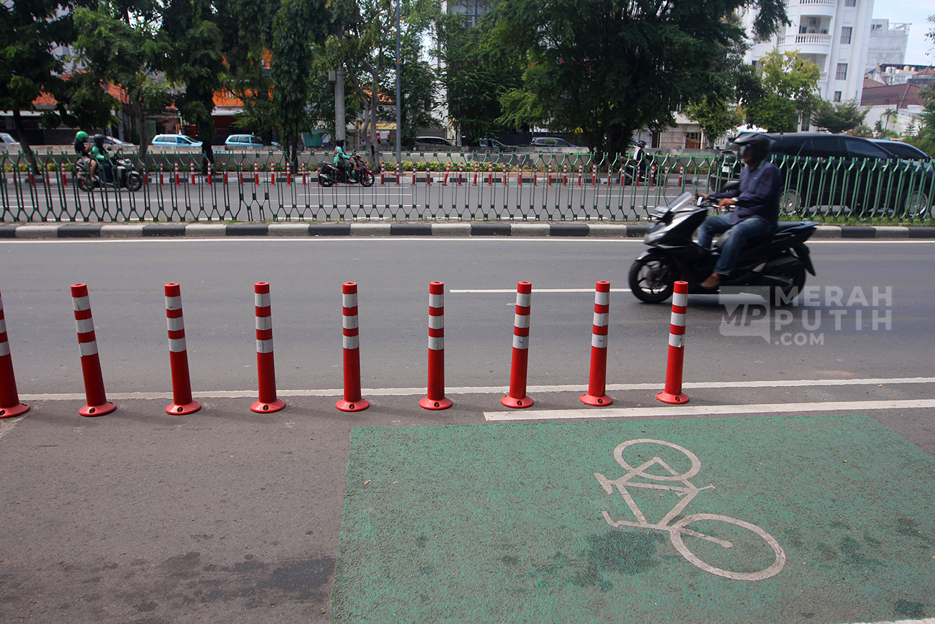 Pilkada DKI Jakarta: Program Fasilitas Non Jalur bagi Pengguna Sepeda Komuter 