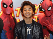 Bastian Steel Bantah Pacaran dengan Chelsea Islan