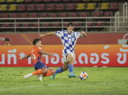 Drama Remontada 9 Menit! Persib Hancurkan Port FC 3-1 di Thailand