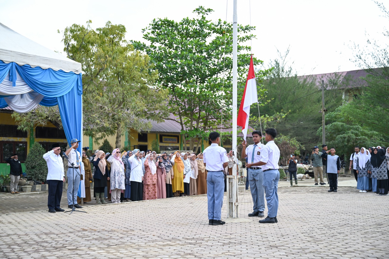 Aturan Baru Upacara Bendera di Sekolah, Siswa Wajib Nyanyi ‘Rukun Sama Teman’ dan Ucapkan ‘Ikrar Pelajar’