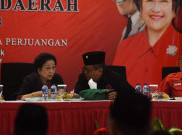 Saat Megawati dan Tri Sutrisno Berpacu dalam Disiplin Waktu