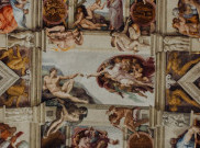 Michelangelo Jadi 'Tuhan' dalam Lukisan 'The Creation of Adam'
