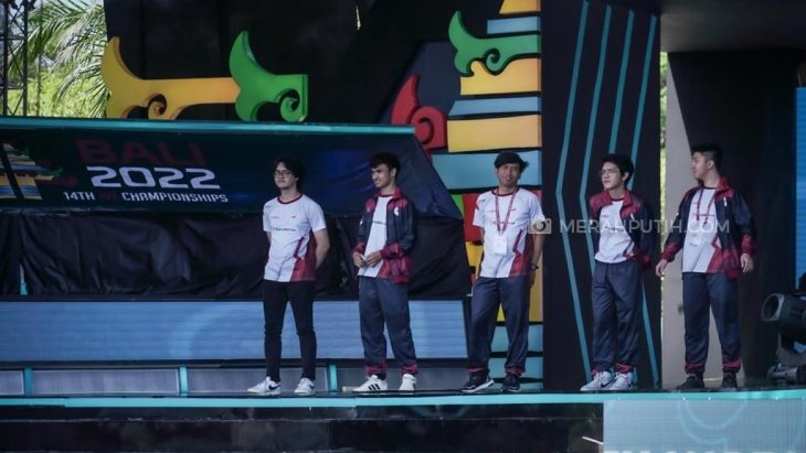 Tim DOTA 2 Indonesia Pukau Audiens di IESF 14th World Esports Championships