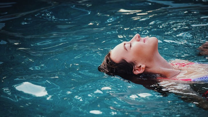 Berenang Membantu Melancarkan Darah Bagi Ibu Hamil