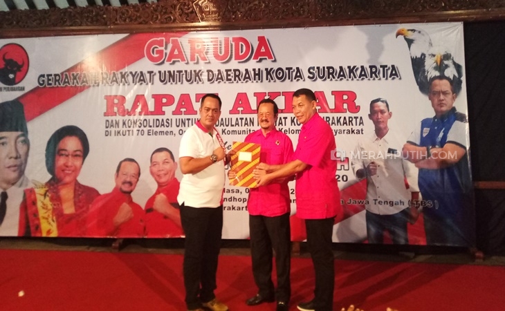  Dapat Dukungan dari Massa Garuda, Purnomo-Teguh Janji Selamatkan Solo