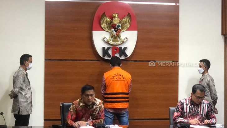 KPK Tahan Pengusaha Rusdianto dalam Dugaan Korupsi Dana PEN Kolaka Timur
