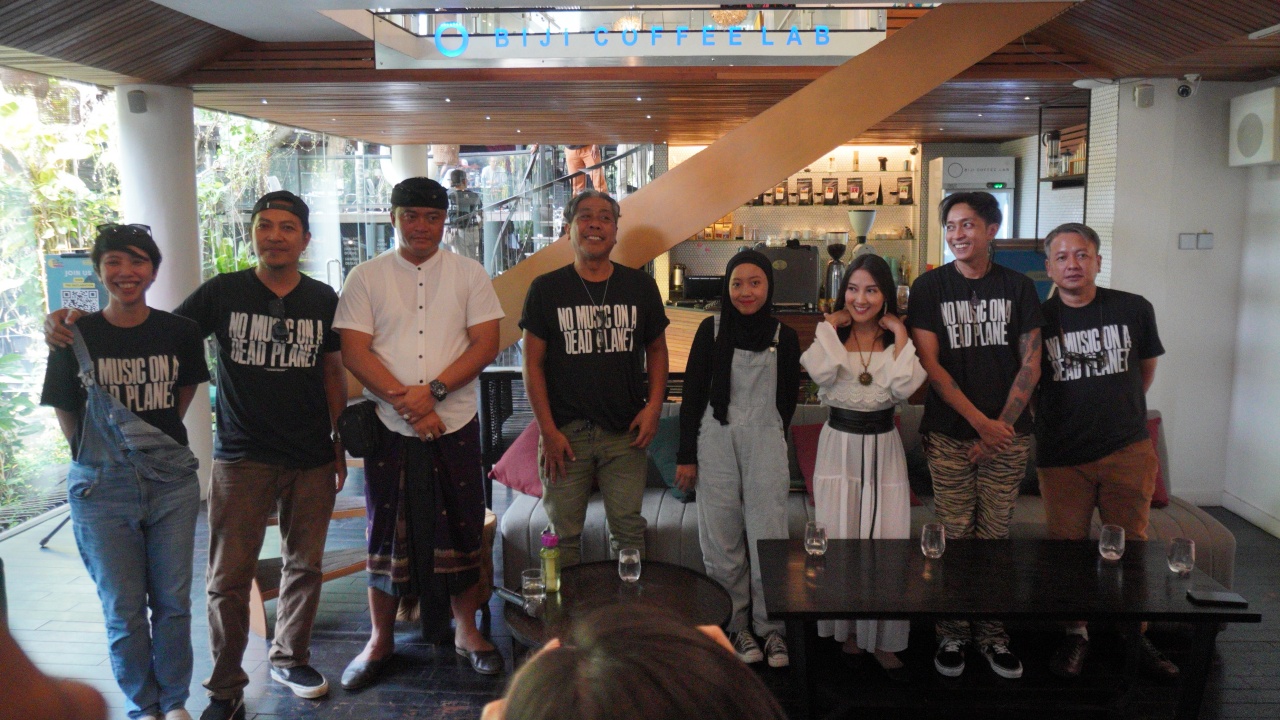 Libatkan 15 Musisi dalam Negeri Album Kompilasi 'sonic/panic Vol. 2' Resmi Mengudara