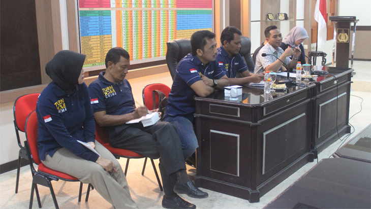 Polisi Berhasil Identifikasi Anak SMA Yang Striptis Bugil di Ruang Karaoke