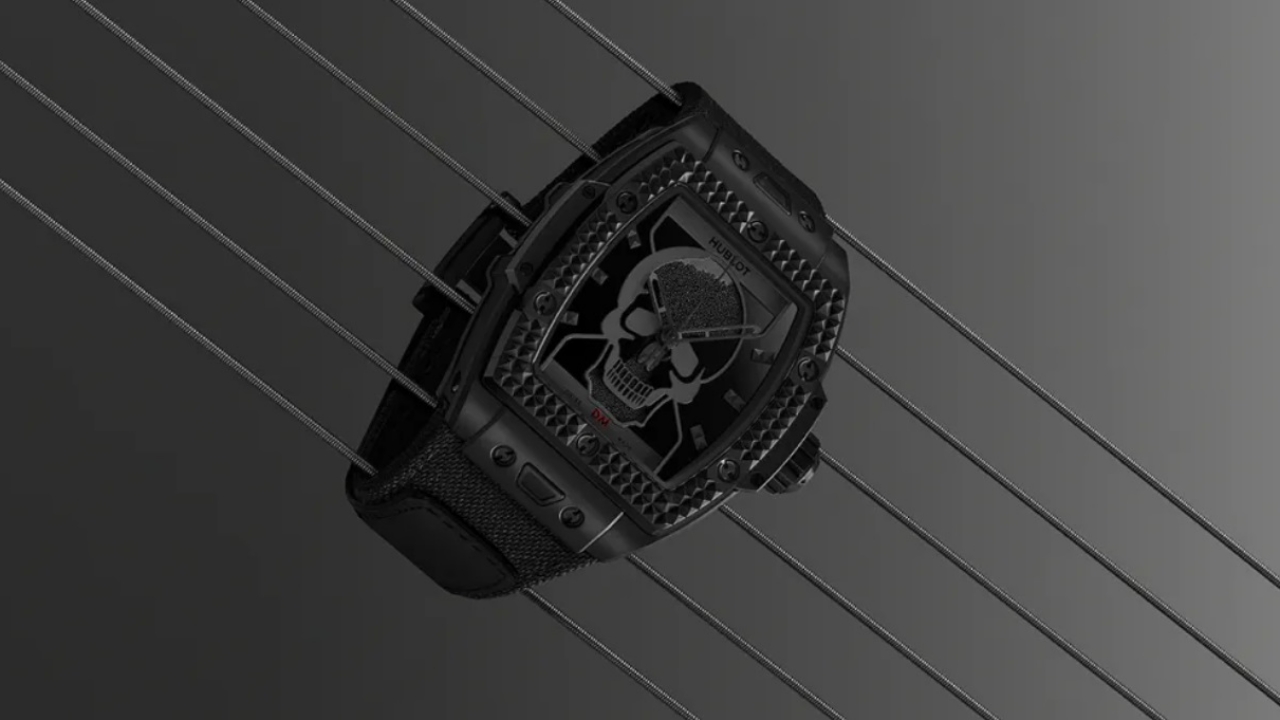 Hublot dan Depeche Mode Rilis Arloji Big Bang Serba Hitam