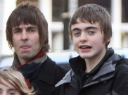 Liam Gallagher, Tak Pernah Bertemu Anak Perempuannya, Ada Alasannya Lho!