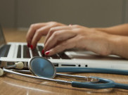 Cek Kesehatan Wabah Polio Bersama Alodokter