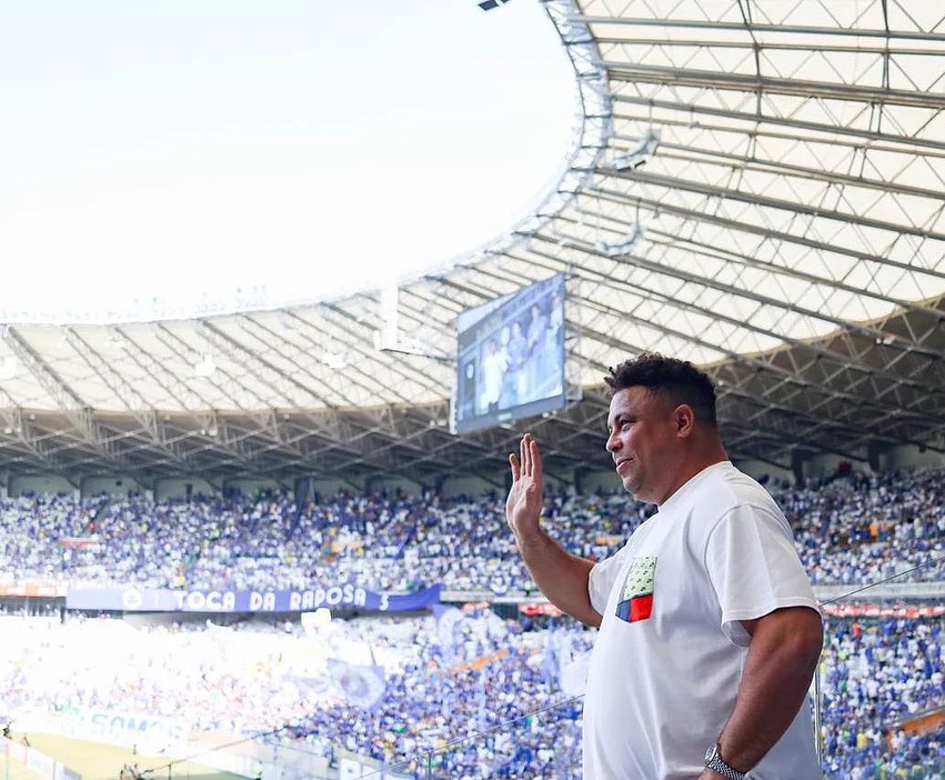 Ronaldo Ingin Calonkan Diri sebagai Presiden Asosiasi Sepak Bola Brasil, Rela Jual Saham Valladolid agar Terpilih