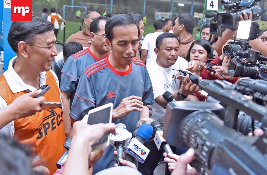 Sambut HPN 2017, Jokowi Main Futsal Bareng Wartawan