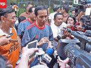 Sambut HPN 2017, Jokowi Main Futsal Bareng Wartawan