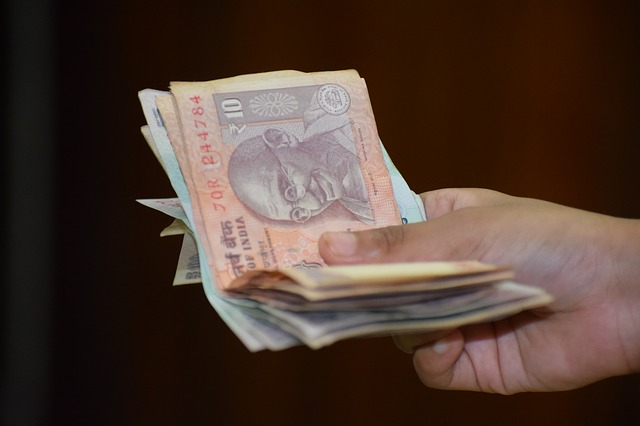 Tips Aman Belanja di Pasar Tradisional India