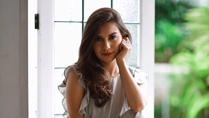 Girls! Intip Yuk, Outfit Kece Irish Bella yang Bisa Jadi Inspirasi OOTD Kamu