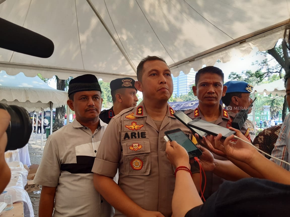 Bagikan 100 Paket Opor Ayam, Majelis Asmawiyah Dukung Polri dan TNI Jaga NKRI