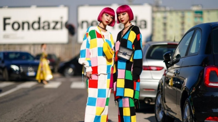 Ladies, Intip Cara Unik Mengaplikasikan Pola Checkerboard Agar Tampil Standout