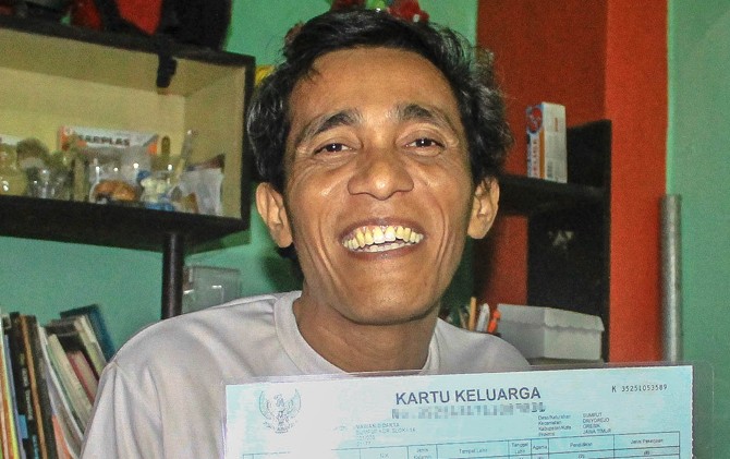 Kenangan 10 Tahun Hangus, Kisah Marwan yang NIK-nya Dicatut 1,6 Juta Nomor Prabayar