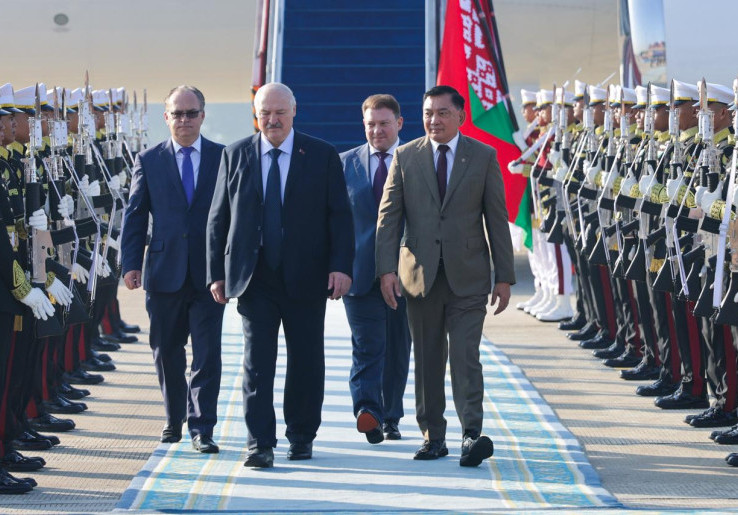 Aleksandr Lukashenko Jadi Presiden Pertama yang Menginap di Istana Negara, ini Penjelasan Menlu Sugiono