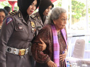 Kisah Hidup Meriyati Hoegeng, Istri Jenderal Hoegeng yang Berpulang di Usia Seabad