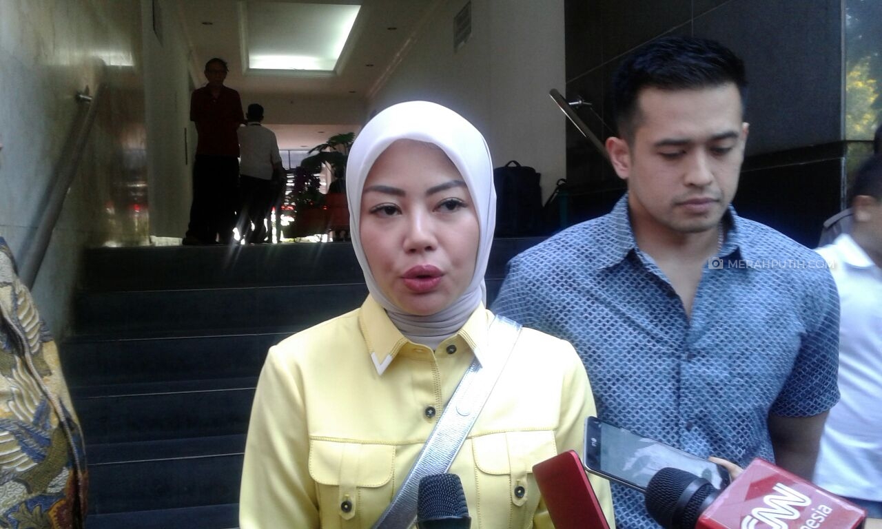 Politisi Cantik dari Golkar Datangi Polda Metro, Ada Apa Ya?