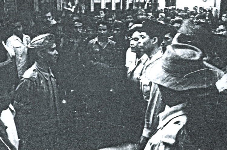 Usaha Jenderal Soedirman Memadamkan Pemberontakan PKI Madiun 1948 (15)