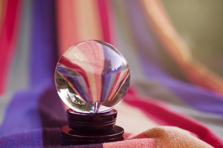 Apakah zodiak kamu dan pasangan termasuk dalam kombinasi absurd ini? (Foto: Pixabay/Feeloona) 