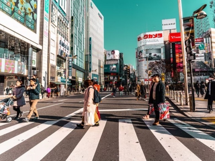 Bersiap Hadapi Gelombang Panas, Warga Tokyo Diminta Kurangi Pemakaian Listrik
