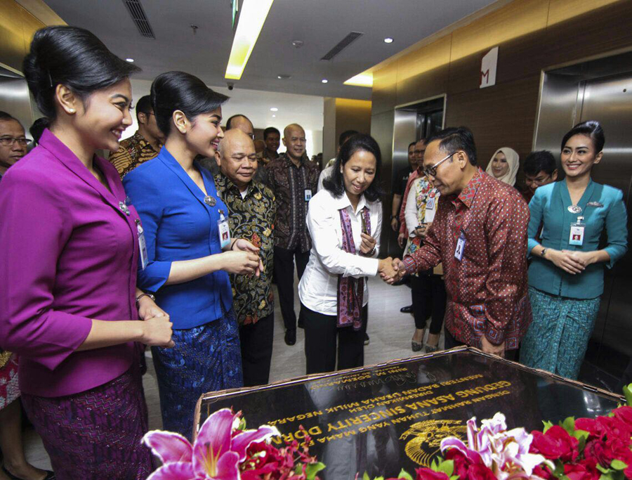 Menteri BUMN Resmikan Pusat Pendidikan Hospitality Garuda Indonesia