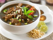 Si Hitam Lezat Rawon
